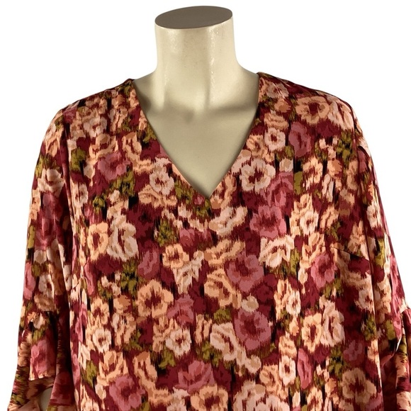 Vince Camuto 2X Rose Clay Floral Blouse Bell Sleeve Chiffon V-Neck Pink Red - Picture 2 of 7
